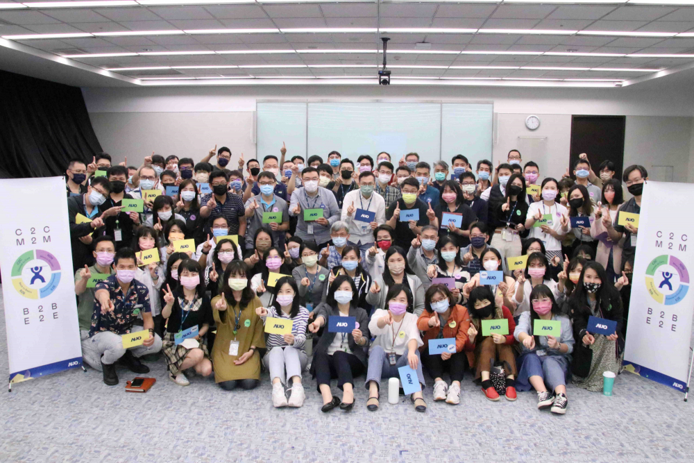 友達提供全球及集團輪調機會，支持同仁持續進修學習，致力為專業人才打造友善多元的職場環境