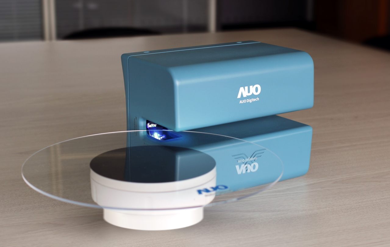 達擎寬視角3D醫療顯示器，協助醫護團隊成員於手術進行時，皆能看到一致性的3D影像，提高溝通效率，使手術更精準、快速完成達擎寬視角3D醫療顯示器，協助醫護團隊成員於手術進行時，皆能看到一致性的3D影像，提高溝通效率，使手術更精準、快速完成