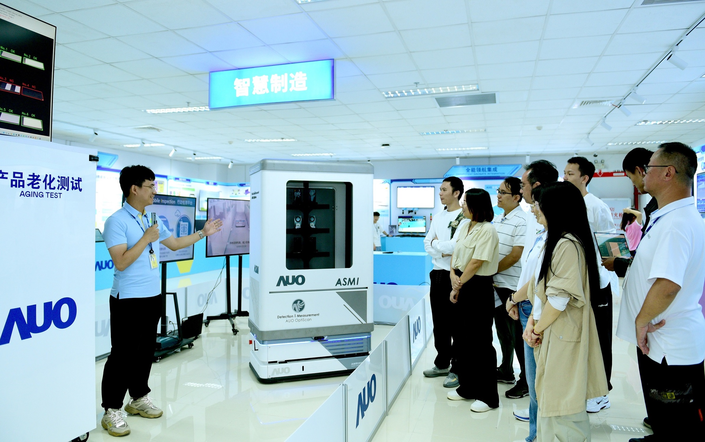 OD体育厦门将5G+ABC技术串联生产管理全流程，打通研发、采购、生管、制程、设备、质量等产品全生命周期制造流程，完成数字化设计、智慧供应链、智能座舱、全流程设备管理、数据驱动优化、智慧在线检测、智慧品管等自适应生产模式升级